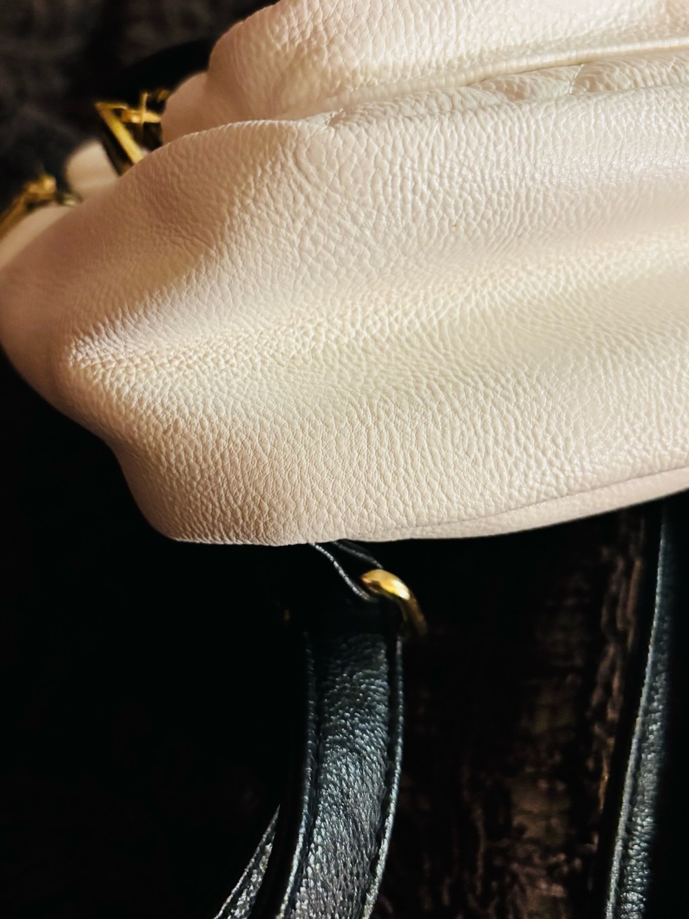 Betsey Johnson White and Black Quilted Mini Backpack NWOT - Picture 7 of 10